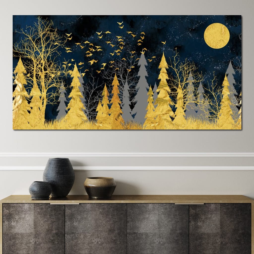 tablou canvas cu un stol de pasari intr-o padure redata in detalii aurii, sub cer instelat si luna plina