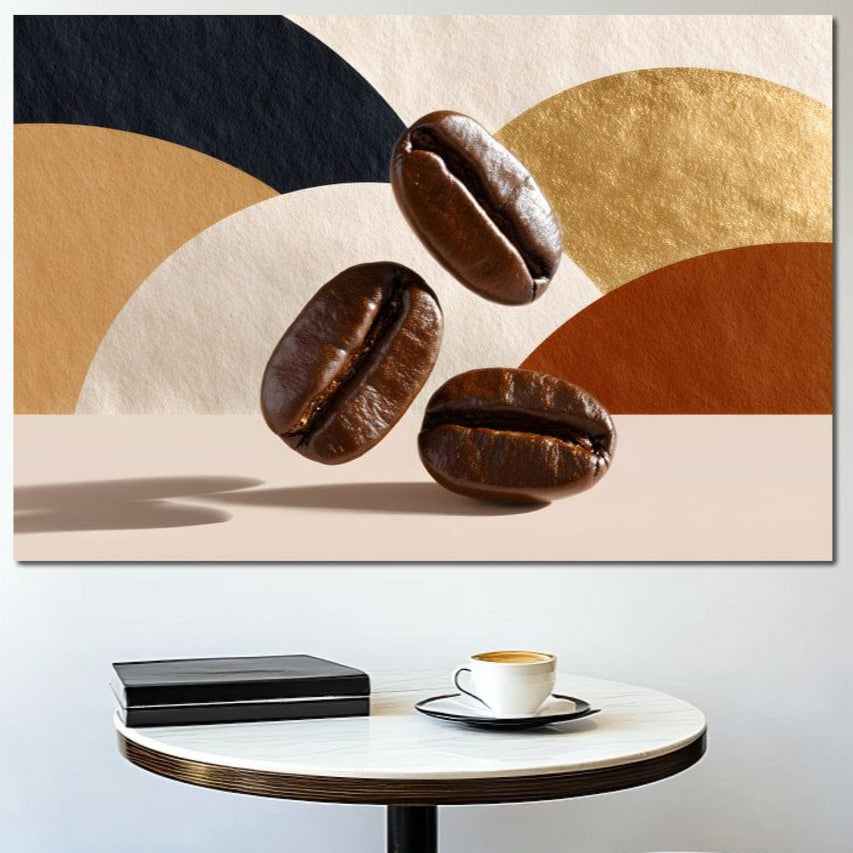 tablou canvas cu trei boabe de cafea pe fundal abstract cu cercuri in nuante de bej, auriu si aramiu