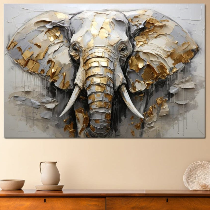 tablou canvas cu un elefant redat in stil abstract si texturat, in nuante de argintiu cu accente aurii