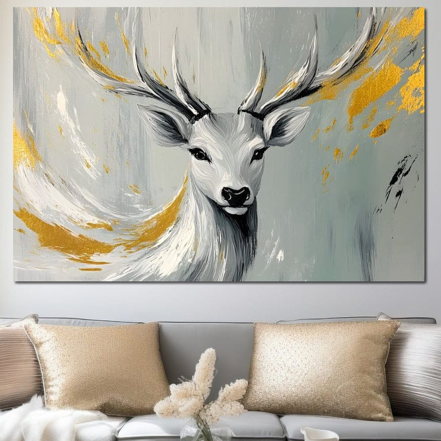tablou canvas cu un cerb alb, redat in nuante diafane de alb, gri si negru, cu accente aurii fluide, pe fundal stil pictura