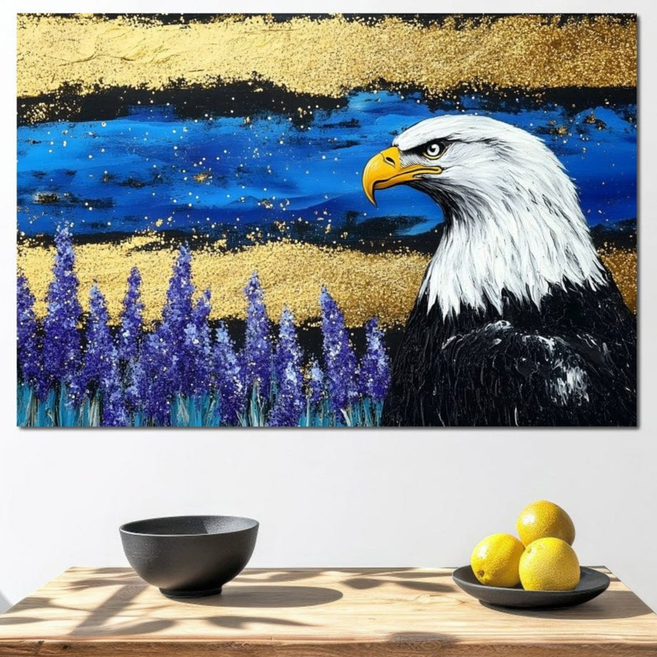 tablou canvas cu un vultur american intr-un camp de lavanda, pe fundal abstract cu accente de albastru si auriu