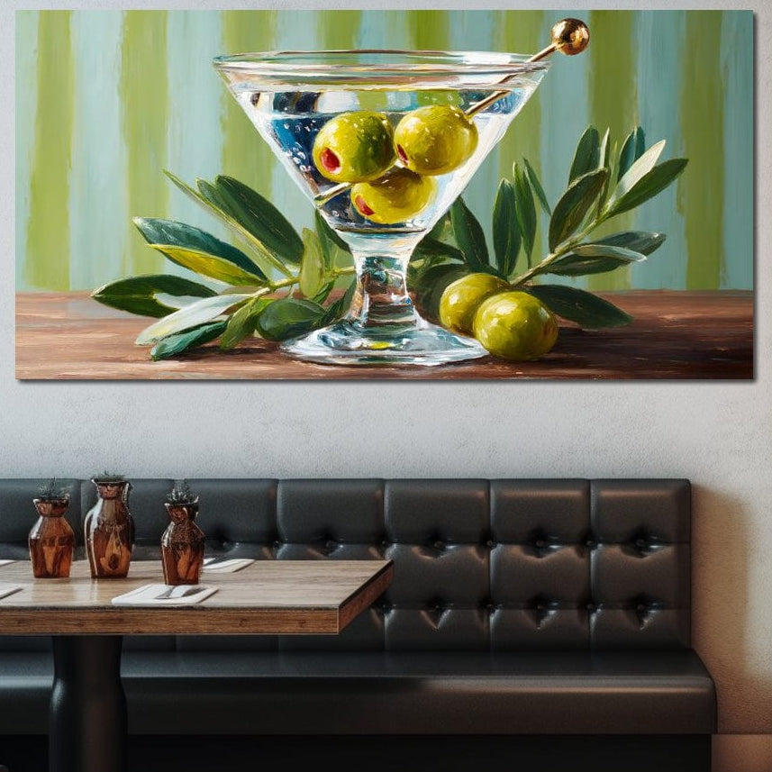 tablou canvas cu un cocktail Martini intr-un pahar mic cu masline verzi, pe o masa de lemn si pe fundal albastru cu dungi verzi