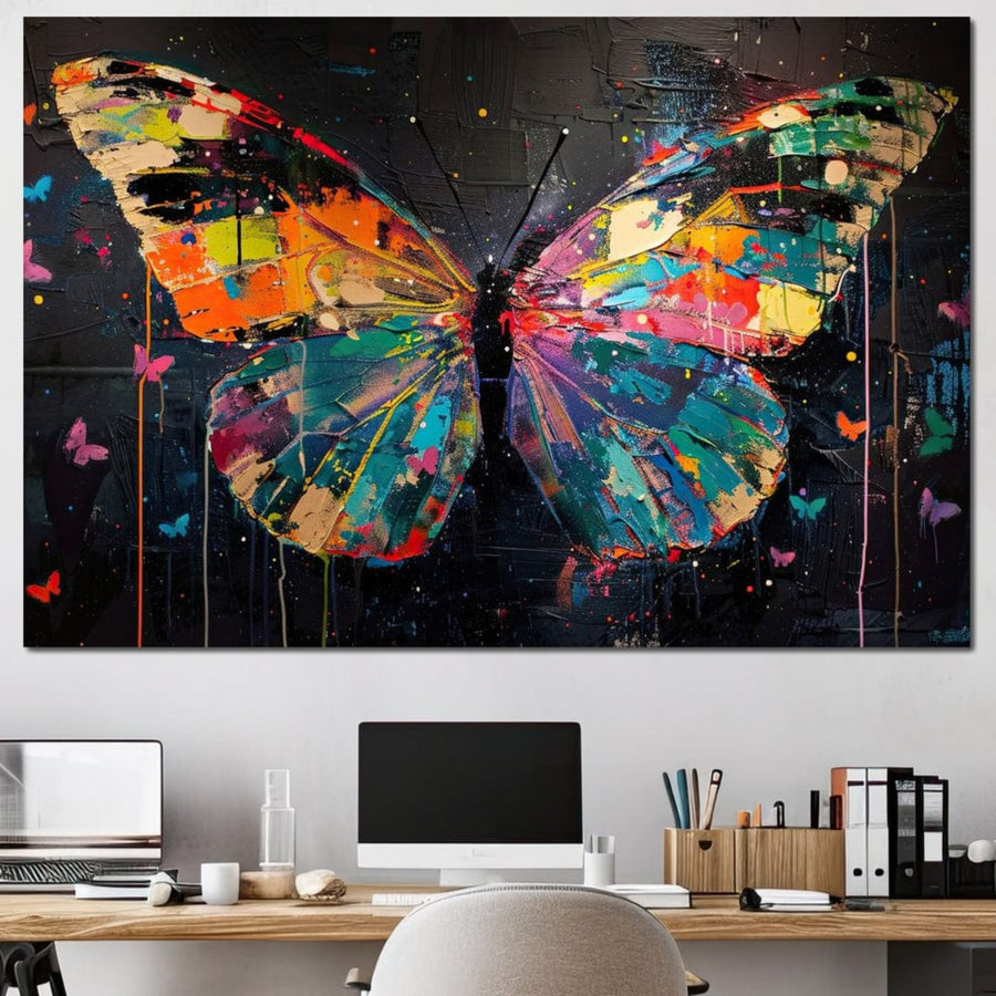 tablou canvas cu un fluture urias multicolor pe fundal negru stil graffiti, inconjurat de fluturi mici si colorati