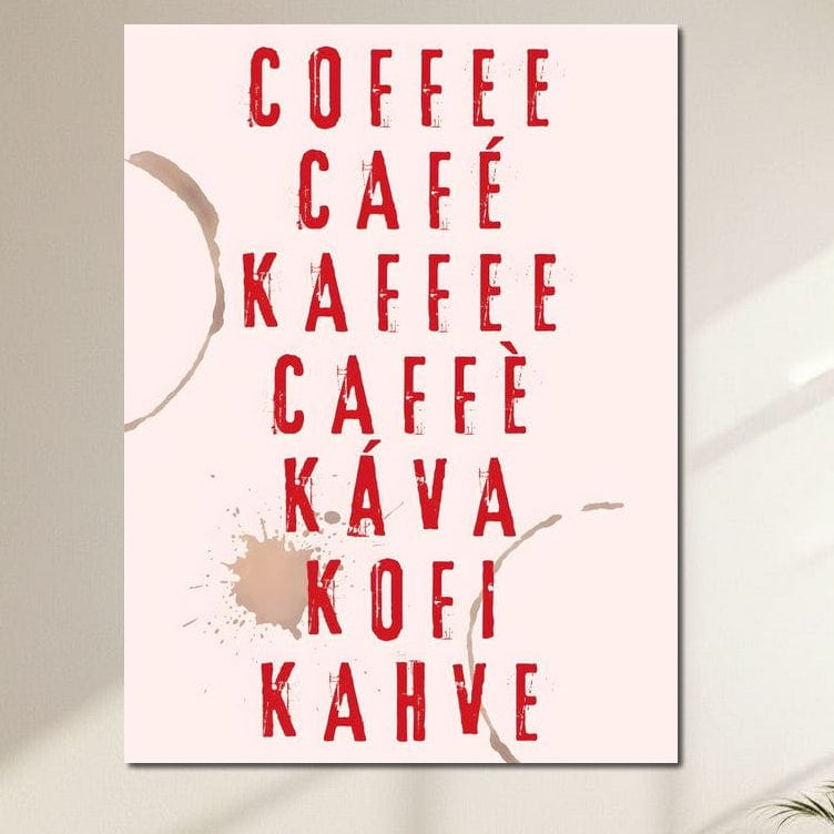 Descoperă tabloul LuxCanva® Tablou Canvas Premium N1168: "Cafea fara Frontiere" - un poster vibrant cu "cafea" în roșu îndrăzneț peste limbi, cu pete de cafea și vărsături. Arta de perete perfectă pentru cafenele, bucătării, pub-uri, lounge-uri și iubitorii de printuri premium.