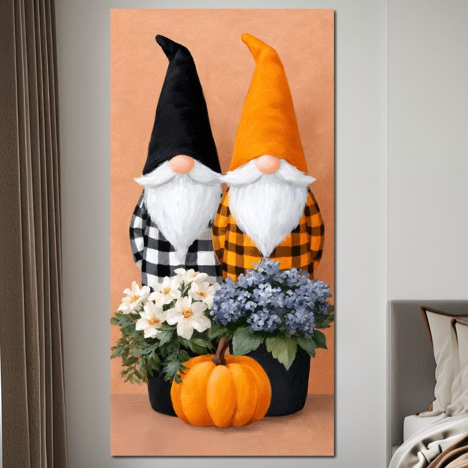 tablou canvas cu doi pitici cu doua buchete de flori si un dovleac pe fundal pastelat in stil Halloween