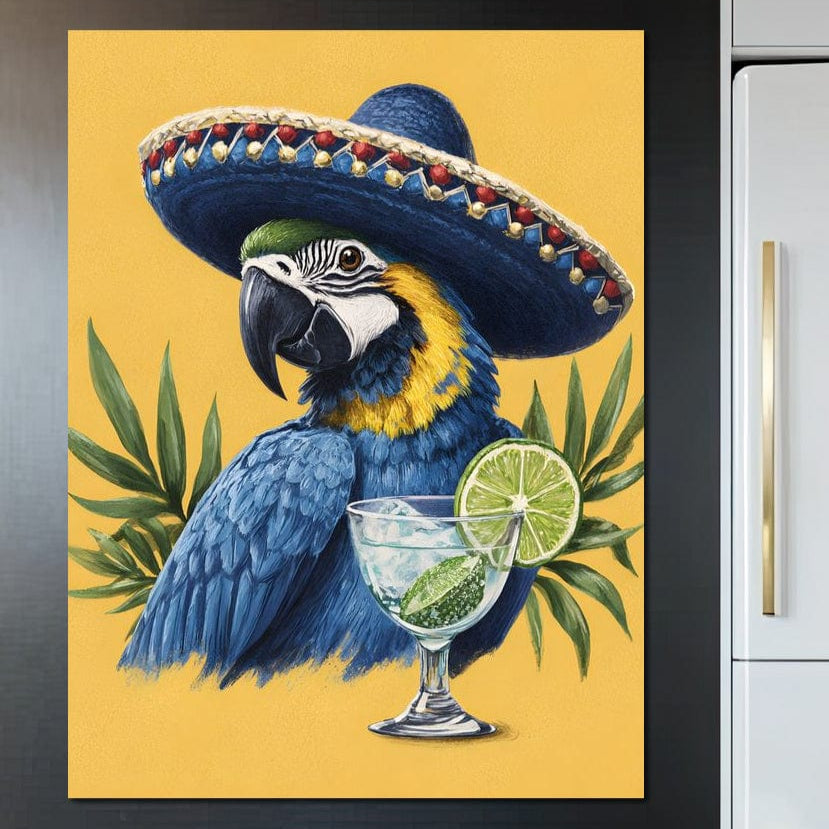 tablou canvas cu un papagal exotic cu o palarie sombrero si un pahar de  cocktail mojito cu o felie de lime pe fundal galben pastelat