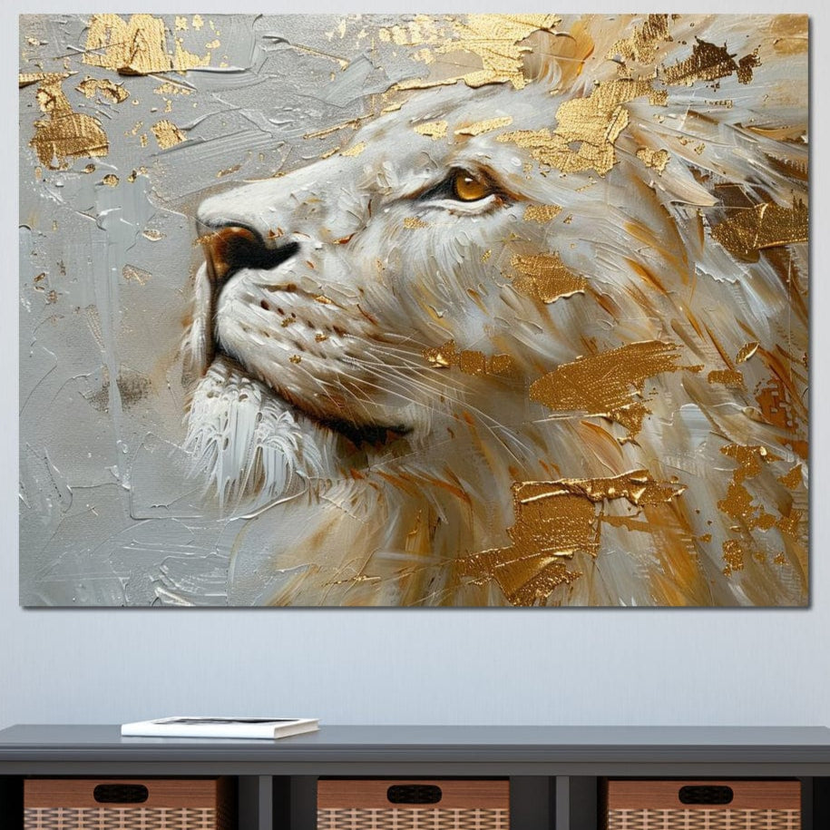 tablou canvas cu un leu alb surprins din profil, decorat cu accente aurii pe fundal abstract pictat