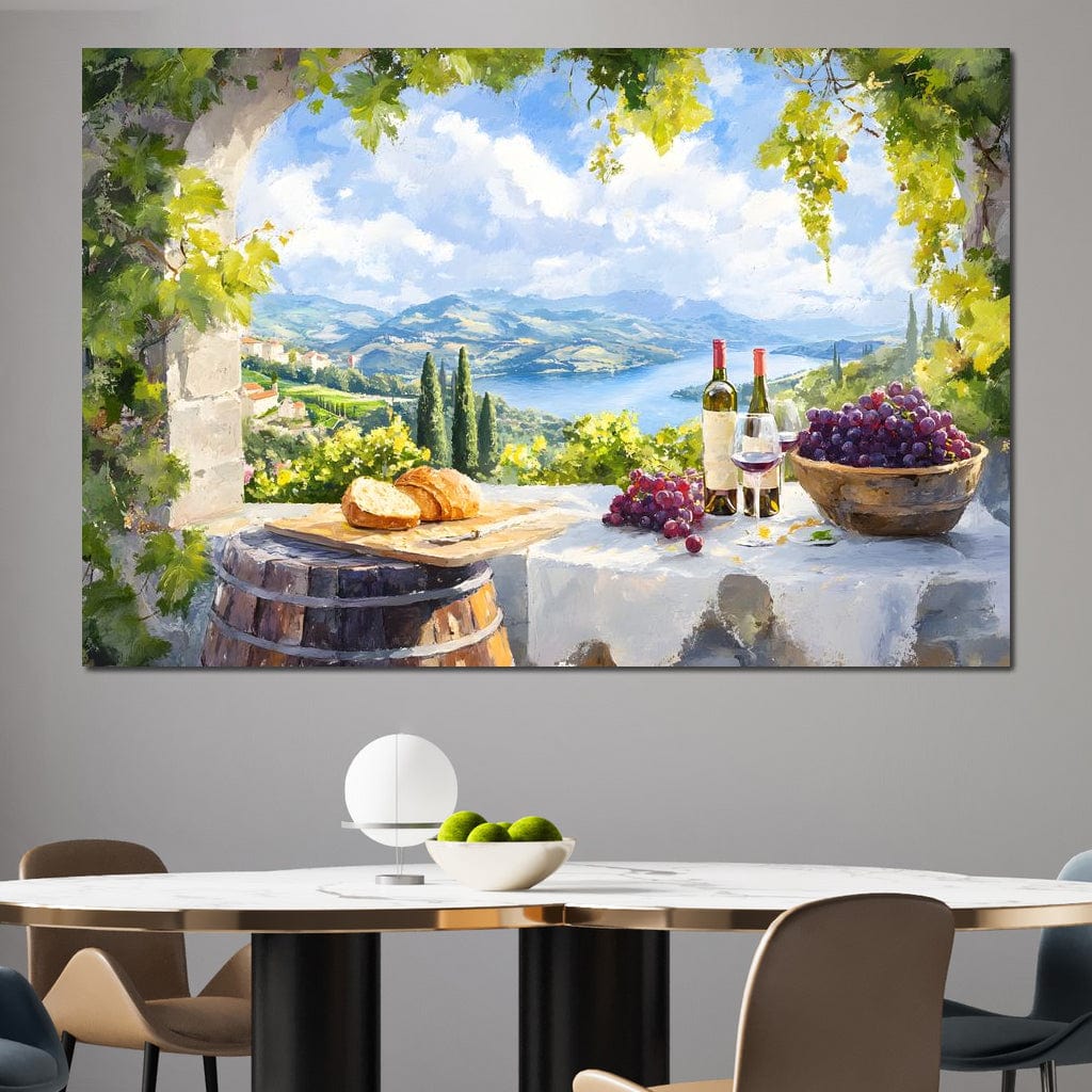 tablou canvas cu un peisaj rustic, cu paine, struguri rosii si sticle de vin rosu, pe fundal cu dealuri si cer senin