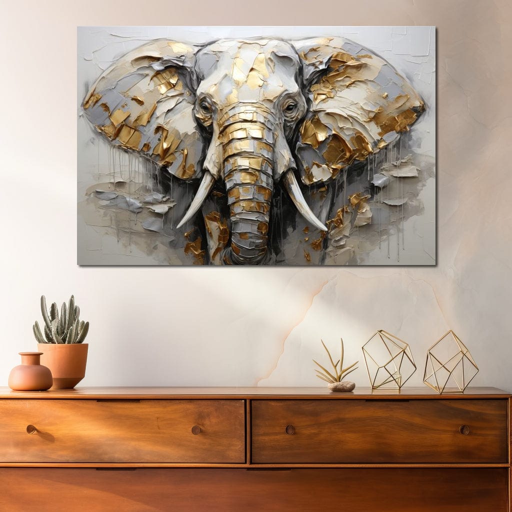 tablou canvas cu un elefant redat in stil abstract si texturat, in nuante de argintiu cu accente aurii