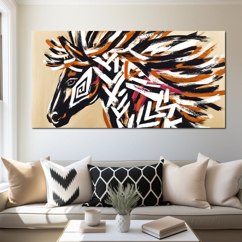 tablou canvas cu un cal negru, pictat in dungi albe si portocalii, pe fundal bej