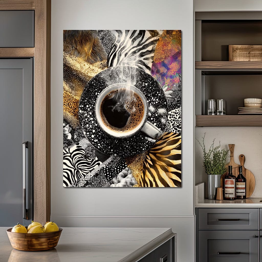 tablou canvas cu o cafea espresso fierbinte, cu aburi, pe fundal cu diverse forme de animal print
