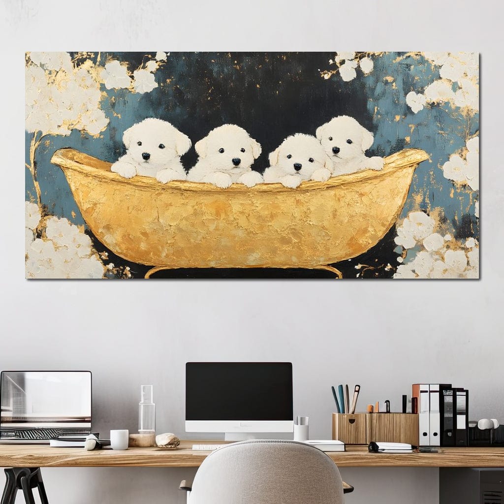 tablou canvas cu patru catelusi albi si pufosi intr-o cada aurie vintage, pe fundal artistic stil marmura cu detalii aurii