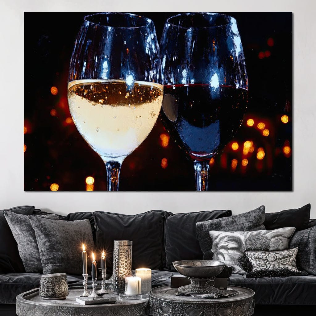 tablou canvas cu un pahar cu vin rosu si un pahar cu vin alb in toast, pe un fundal intunecat cu lumini calde