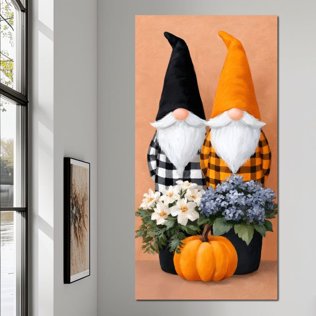 tablou canvas cu doi pitici cu doua buchete de flori si un dovleac pe fundal pastelat in stil Halloween