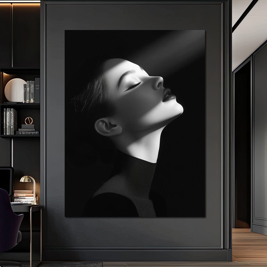 Tablou Canvas Premium, LuxCanva® G1195, Lumina Divina, Respiratie, Raza, Tacere, Femeie, Contemplare, Alb, Negru, Atemporal, Gratie, Light, Dorinta, Divin, Birou, Living, Dormitor