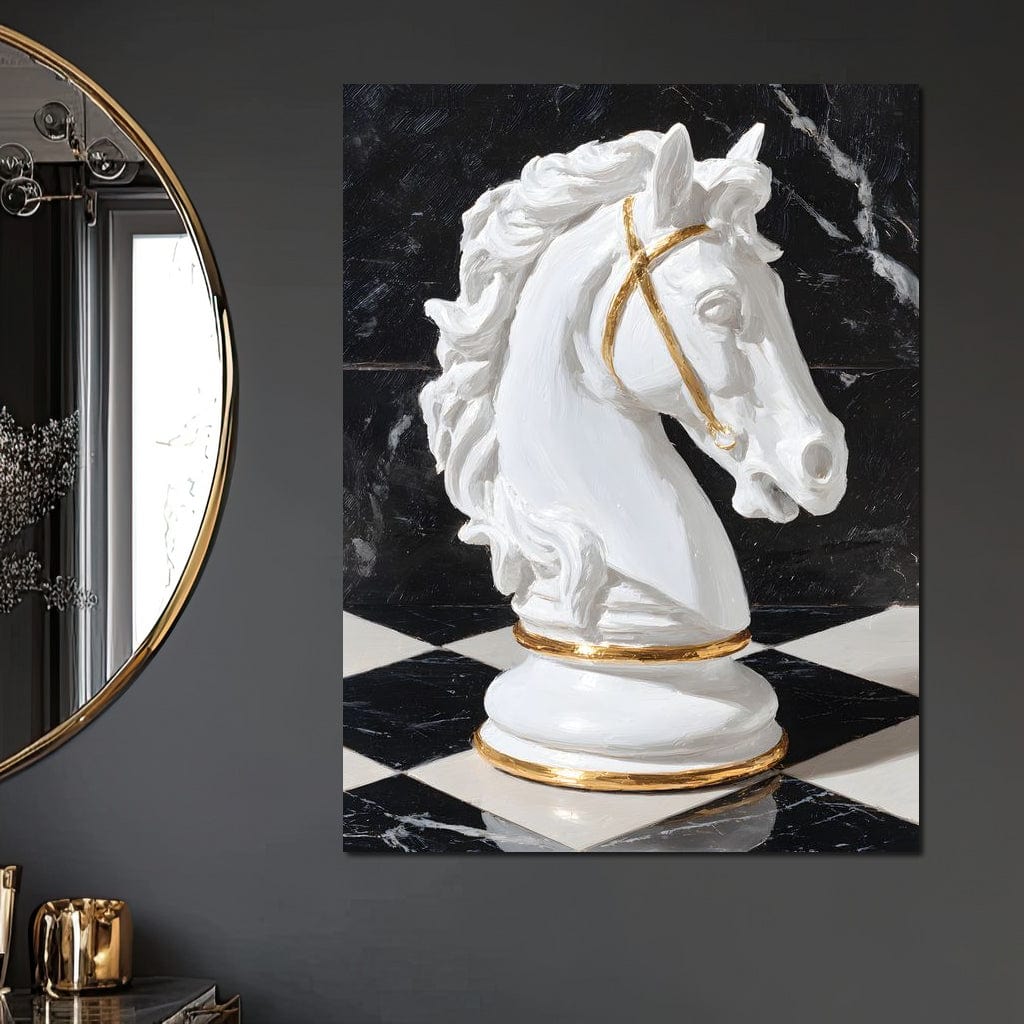 tablou canvas cu o piesa de sah in forma de cal, cu accente aurii pe fundal negru de marmura