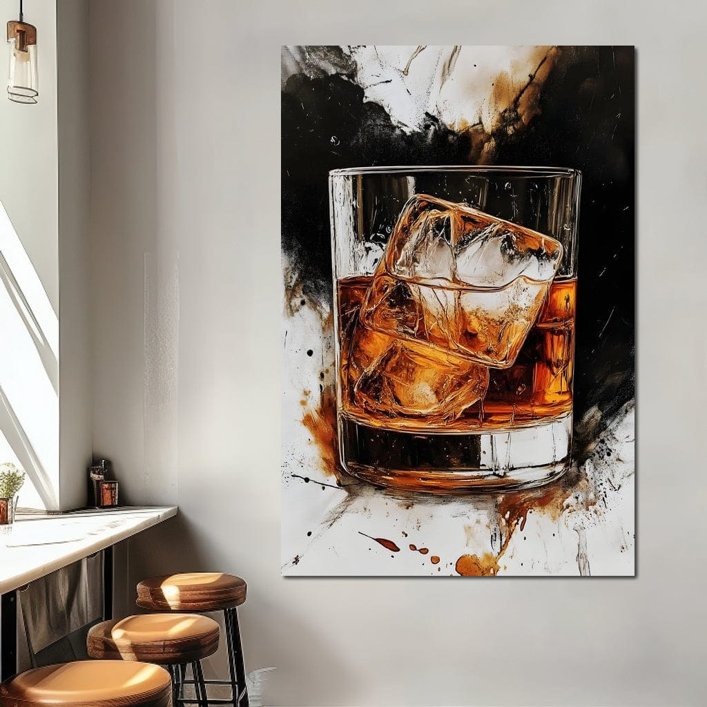tablou canvas cu un pahar de whisky cu doua cuburi de gheata, pe un fundal alb stropit cu nuante de negru