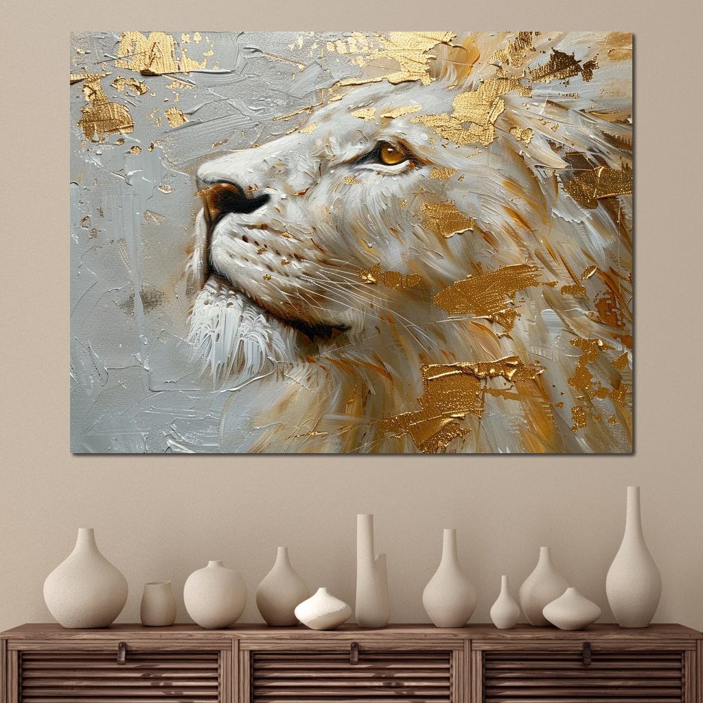 tablou canvas cu un leu alb surprins din profil, decorat cu accente aurii pe fundal abstract pictat