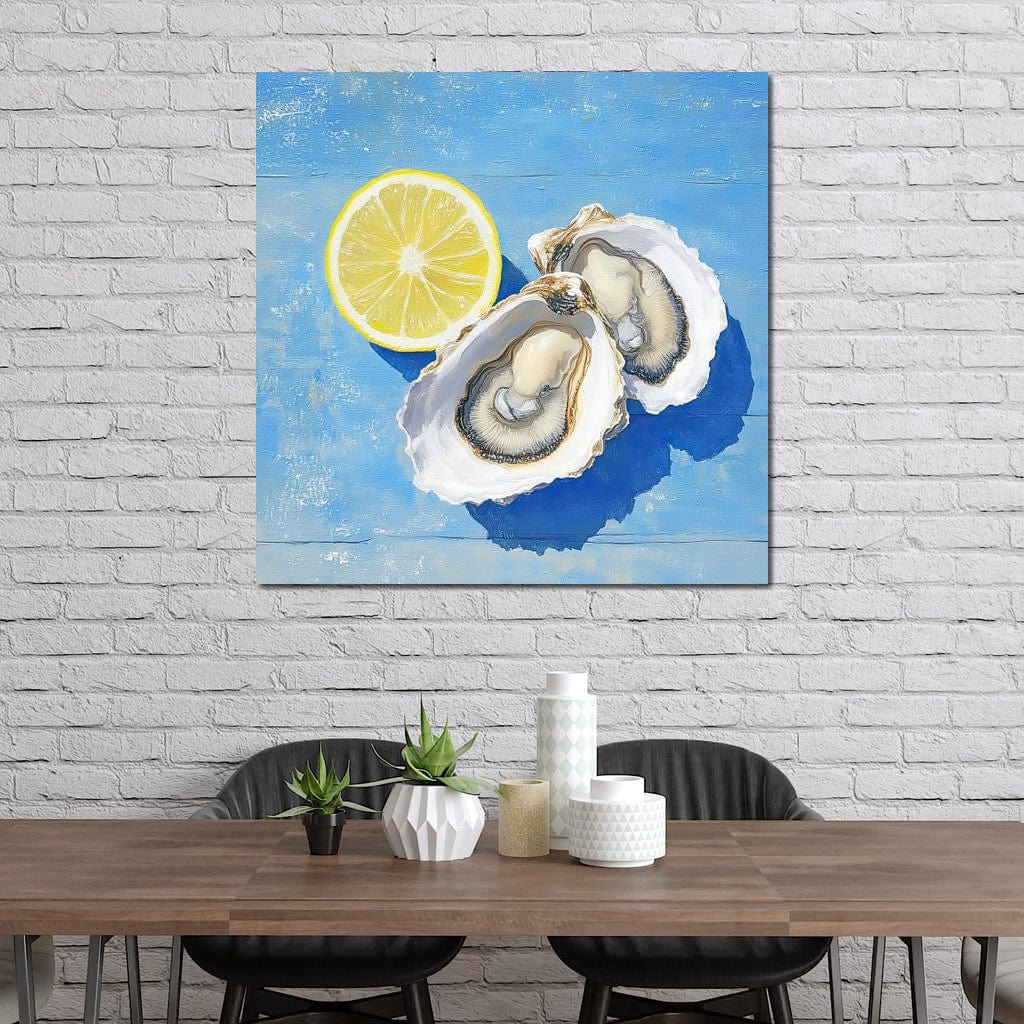 tablou canvas cu doua scoici, stridii si o felie de lamaie pe fundal albastru deschis