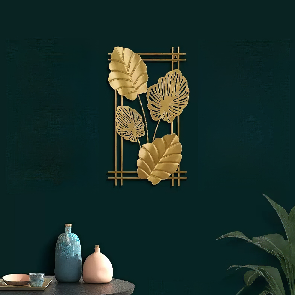 Decoratiune Metalica de Perete LuxCanva® 4Leafs Frame A2931, din Metal, Verticala, Auriu, Dimensiune Mare 30 × 45 × 2 cm