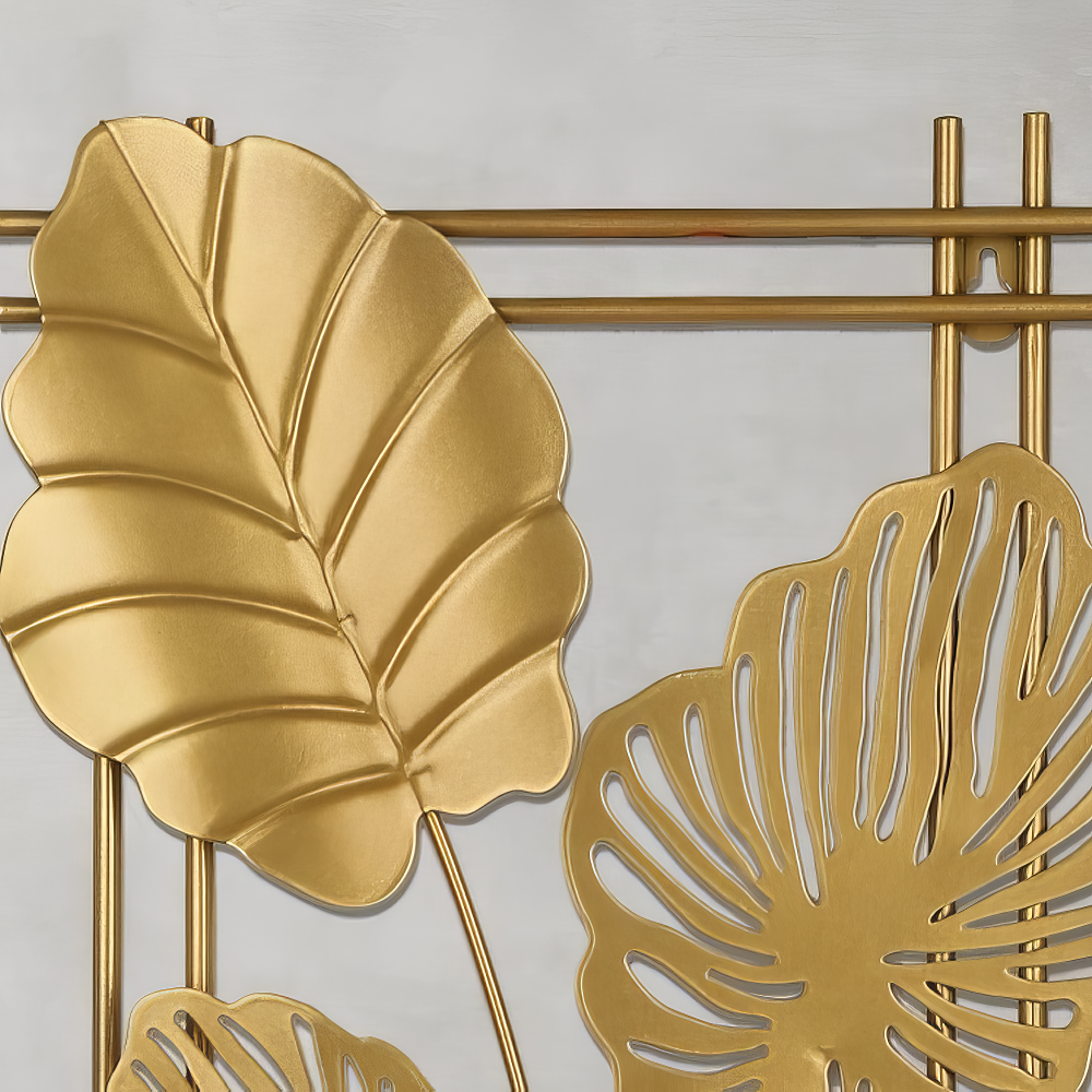 Decoratiune Metalica de Perete LuxCanva® 4Leafs Frame A2931, din Metal, Verticala, Auriu, Dimensiune Mare 30 × 45 × 2 cm