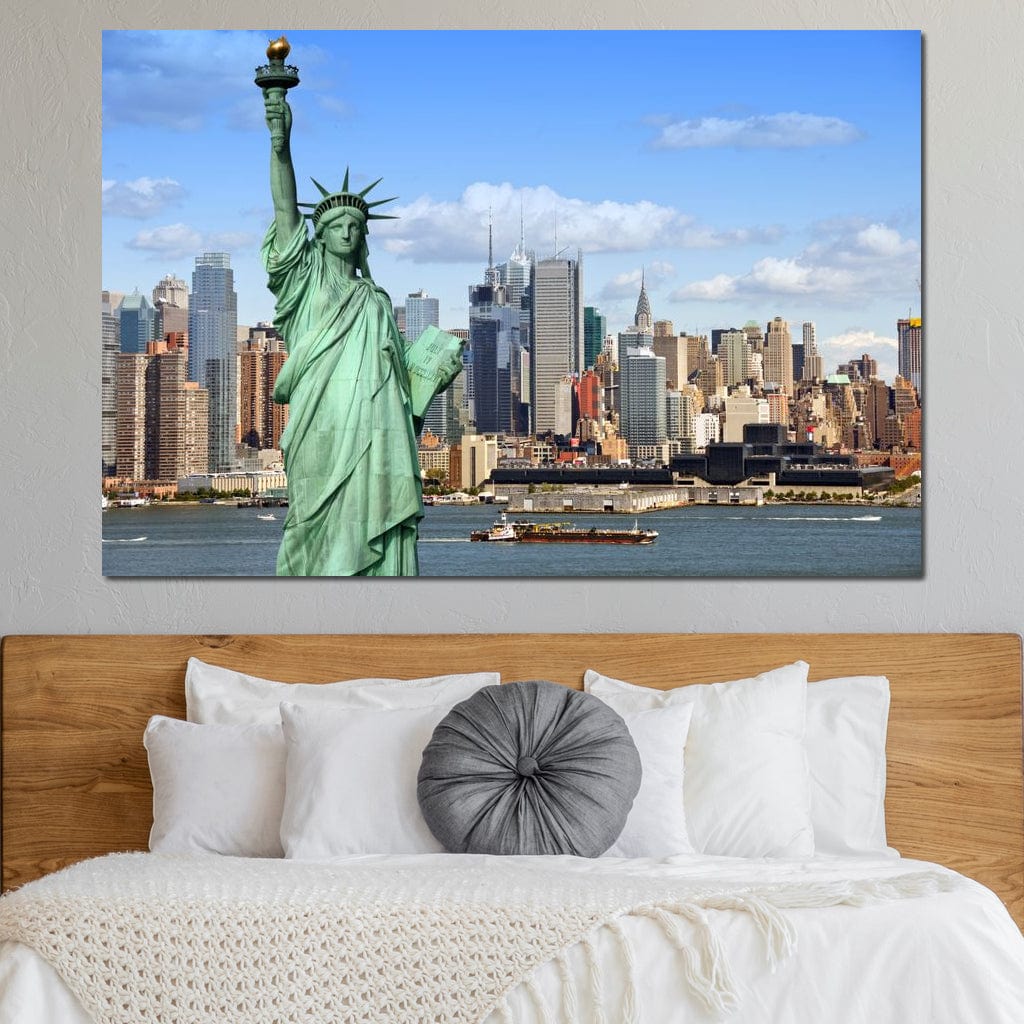 Tablou Canvas Premium, LuxCanva® O1000, Inima New Yorkului, Libertate, Orizont, Statuie, Vis, American, Manhattan, Skyline, Calatorie, Urban, Taram, Fagaduinta, Viza, Birou, Living, Dormitor