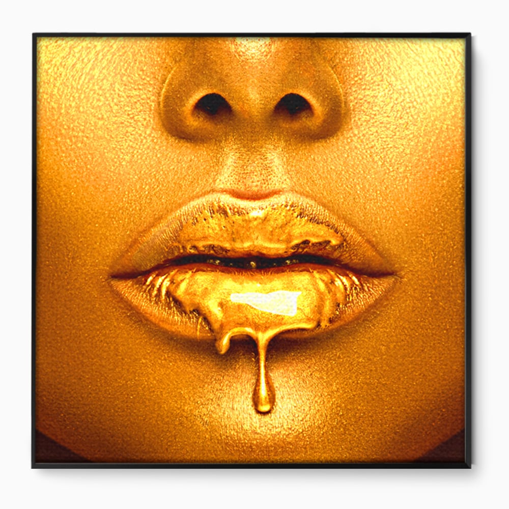 Tablou Canvas Premium LuxCanva® A1054, Gold Lips , Lip Gloss, Auriu, Senzual, Abstract, Culori Vibrante