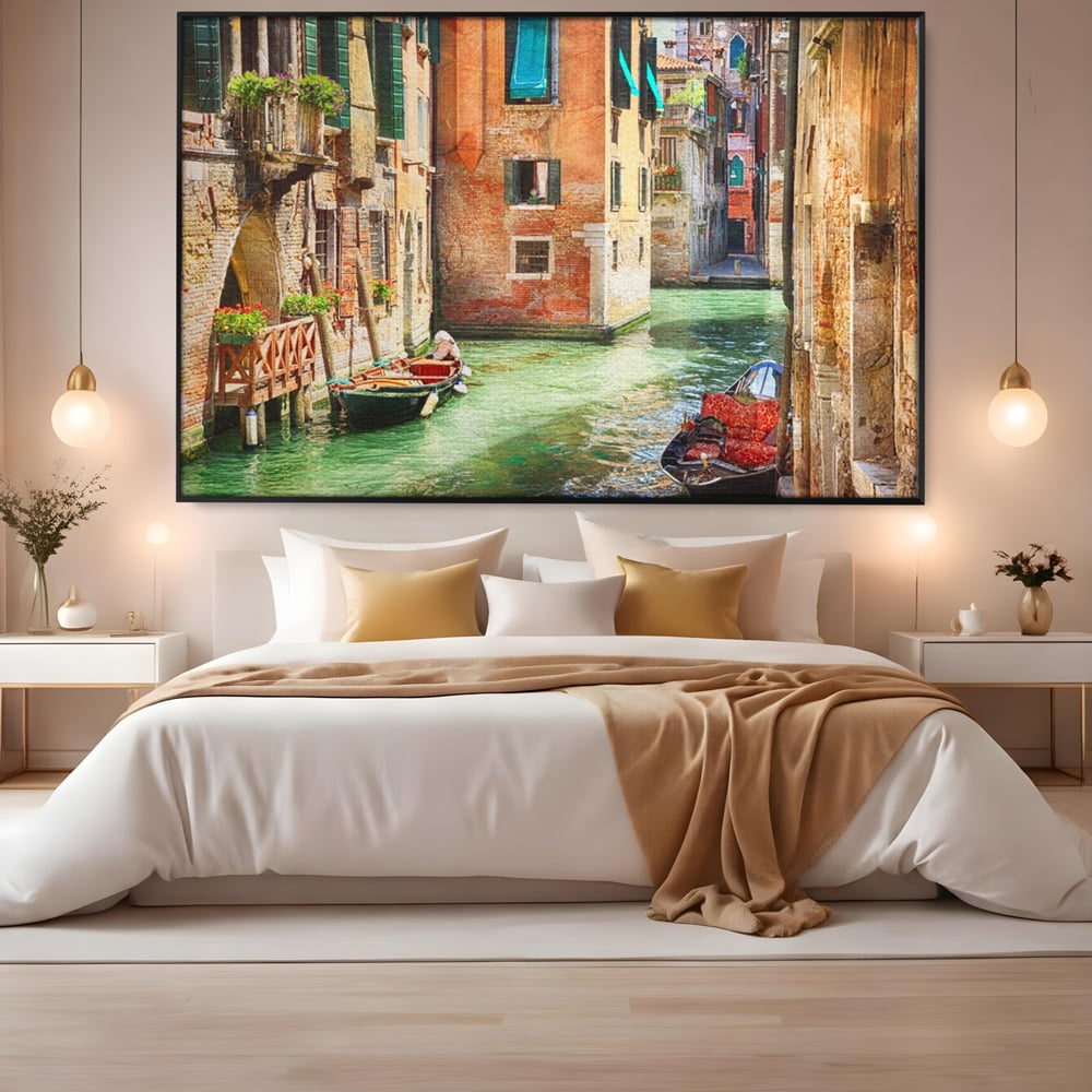 Tablou Canvas Premium LuxCanva® A1106, Prin Venetia , Gondola, Barca, Plimbare, Case, Culori Vibrante