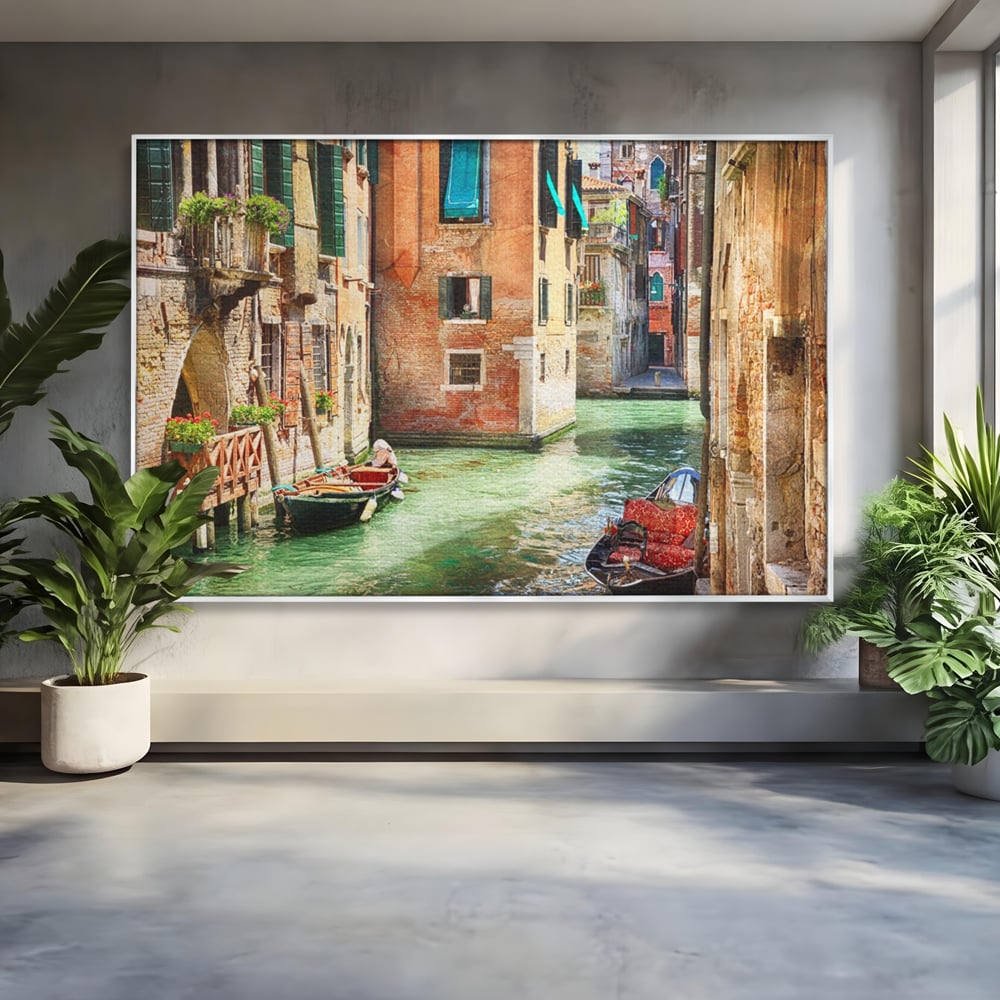Tablou Canvas Premium LuxCanva® A1106, Prin Venetia , Gondola, Barca, Plimbare, Case, Culori Vibrante
