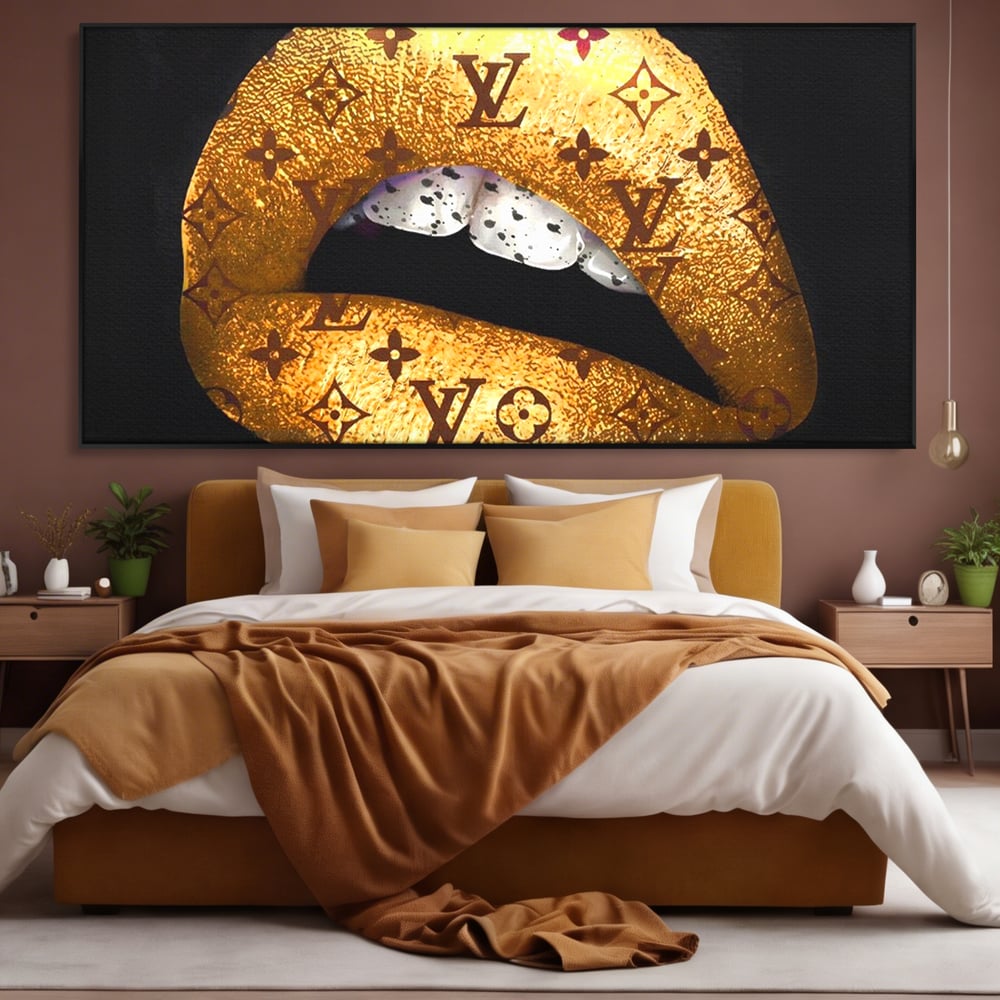 Tablou Canvas Premium, LuxCanva® A1216, Lips Vuitton, Decorativ, Dressing, Luxury Brands, Buze, Gold, Louis Vuitton, Living, Culori Vibrante