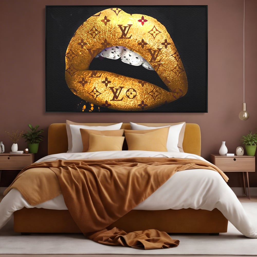 Tablou Canvas Premium, LuxCanva® A1216, Lips Vuitton, Decorativ, Dressing, Luxury Brands, Buze, Gold, Louis Vuitton, Living, Culori Vibrante