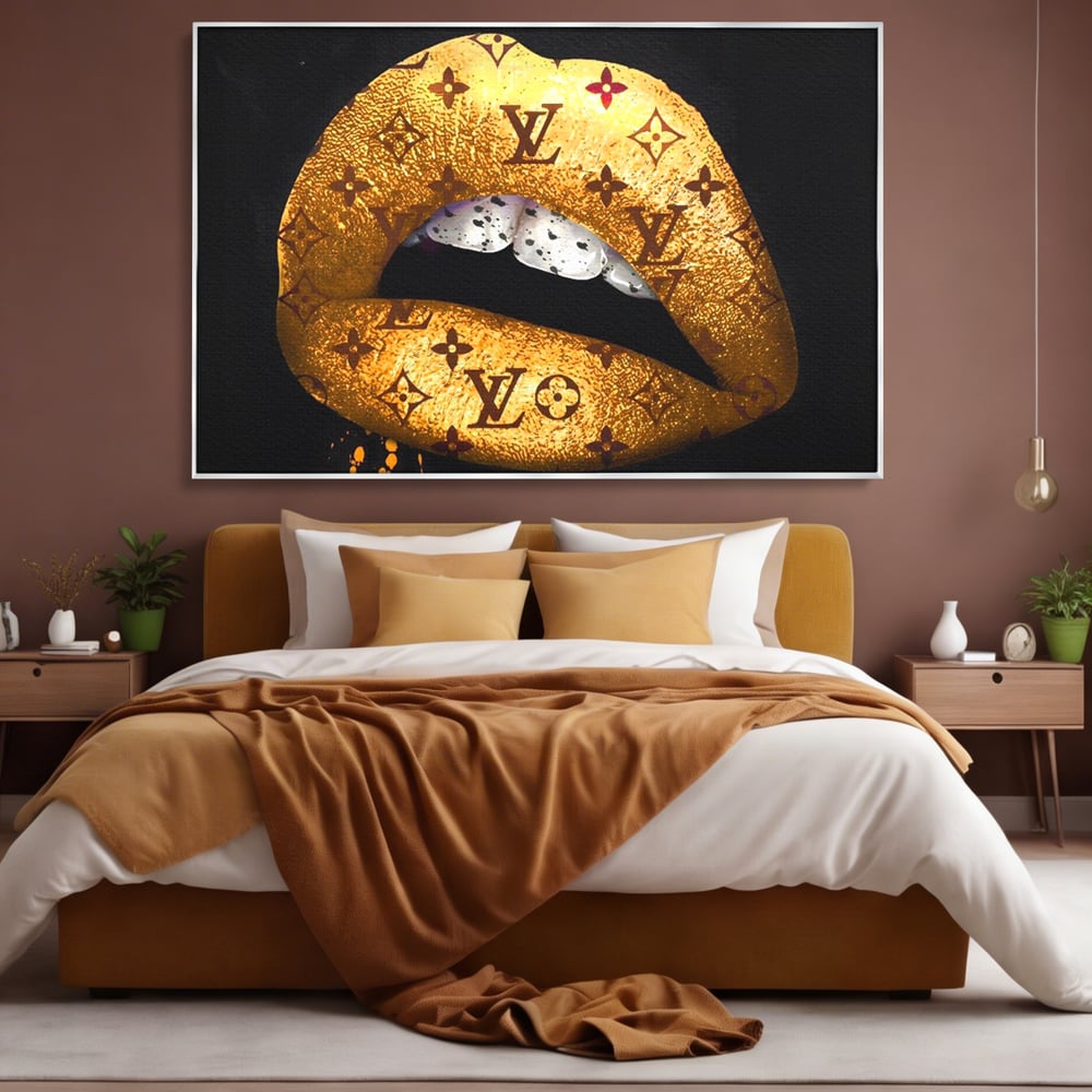 Tablou Canvas Premium, LuxCanva® A1216, Lips Vuitton, Decorativ, Dressing, Luxury Brands, Buze, Gold, Louis Vuitton, Living, Culori Vibrante