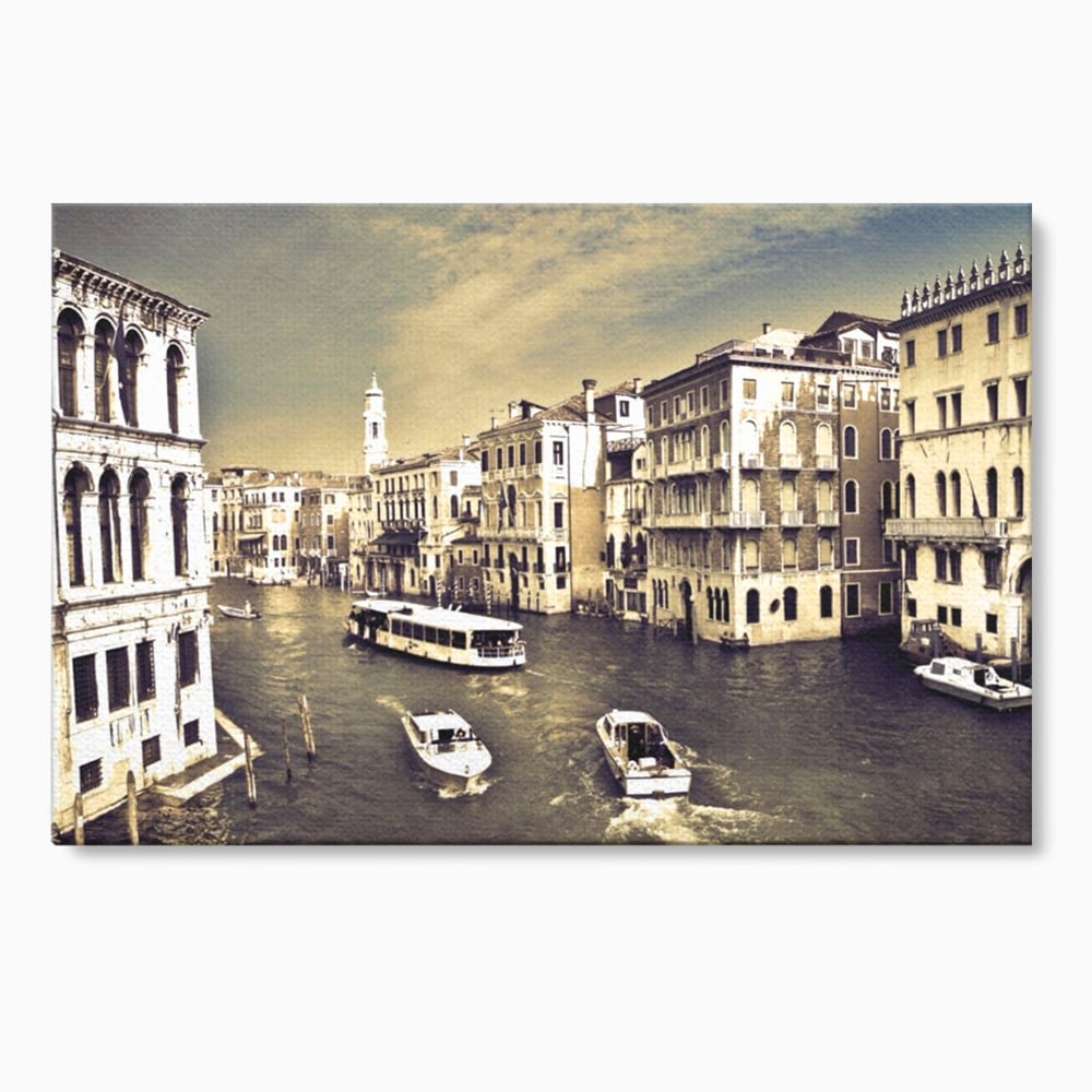 Tablou Canvas Premium LuxCanva® A1260, Venetia Alb-Negru ,Orasul Iubirii, Barci, Arhitectura, Culori Vibrante