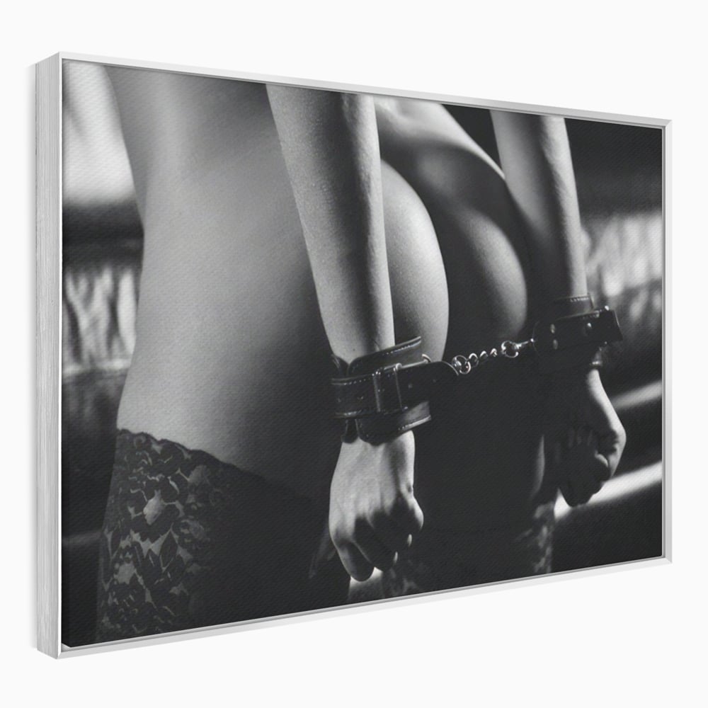 Leinwand Premium Canvas Wandkunst LuxCanva® A1329, Erotische Kunst , Lebendig, Sexy, Nackt, Handschellen, Sexy Körper, Studio, Kräftige Farben