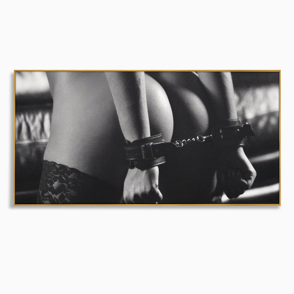 Leinwand Premium Canvas Wandkunst LuxCanva® A1329, Erotische Kunst , Lebendig, Sexy, Nackt, Handschellen, Sexy Körper, Studio, Kräftige Farben