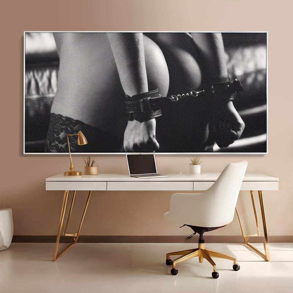 Leinwand Premium Canvas Wandkunst LuxCanva® A1329, Erotische Kunst , Lebendig, Sexy, Nackt, Handschellen, Sexy Körper, Studio, Kräftige Farben