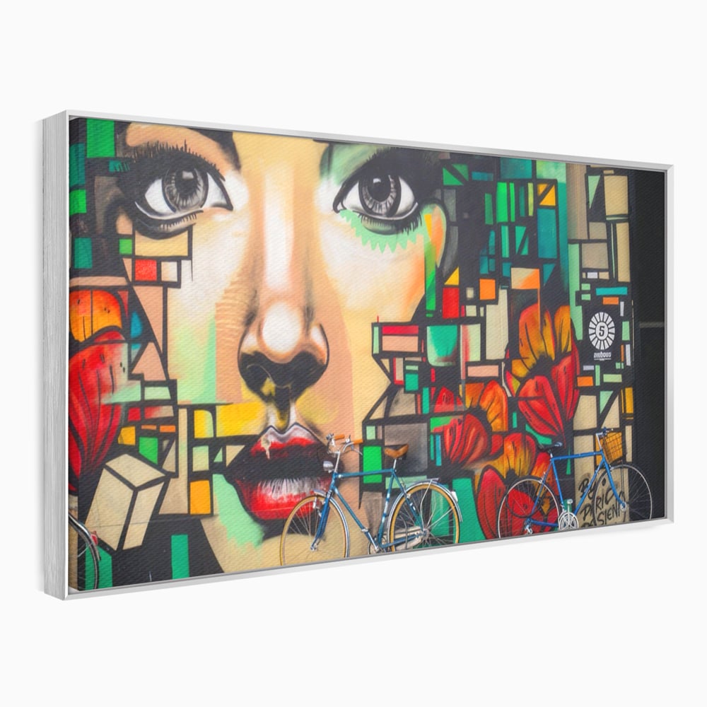 Tablou Canvas Premium LuxCanva® A1332, Graffiti Wall Art , Camera Copil, Biciclete, Arta Stradala, Femeie, Studio, Culori Vibrante