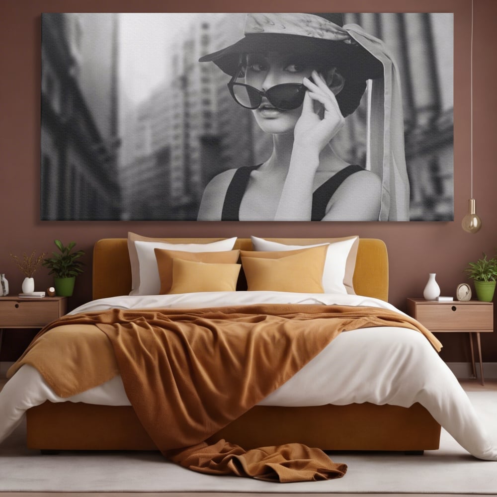 Tablou Canvas Premium LuxCanva® A1356, Beautiful Girl , Frumusete, Oras, Palarie, Ochelari, Living, Alb-Negru