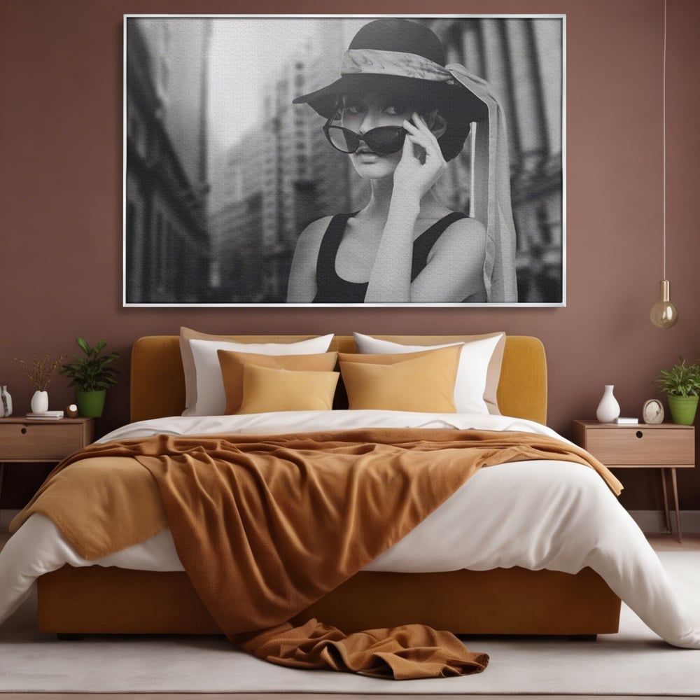 Tablou Canvas Premium LuxCanva® A1356, Beautiful Girl , Frumusete, Oras, Palarie, Ochelari, Living, Alb-Negru