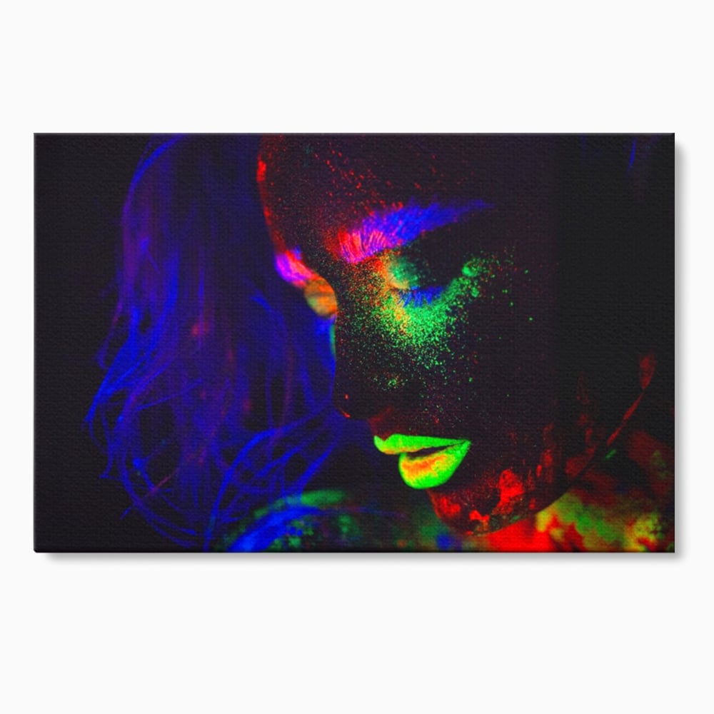 Leinwand Premium Canvas Wandkunst LuxCanva® A1357, Buntes Mädchen, Hübsch, Neon, Glitter, Phosphoreszierend, Lebendige Farben