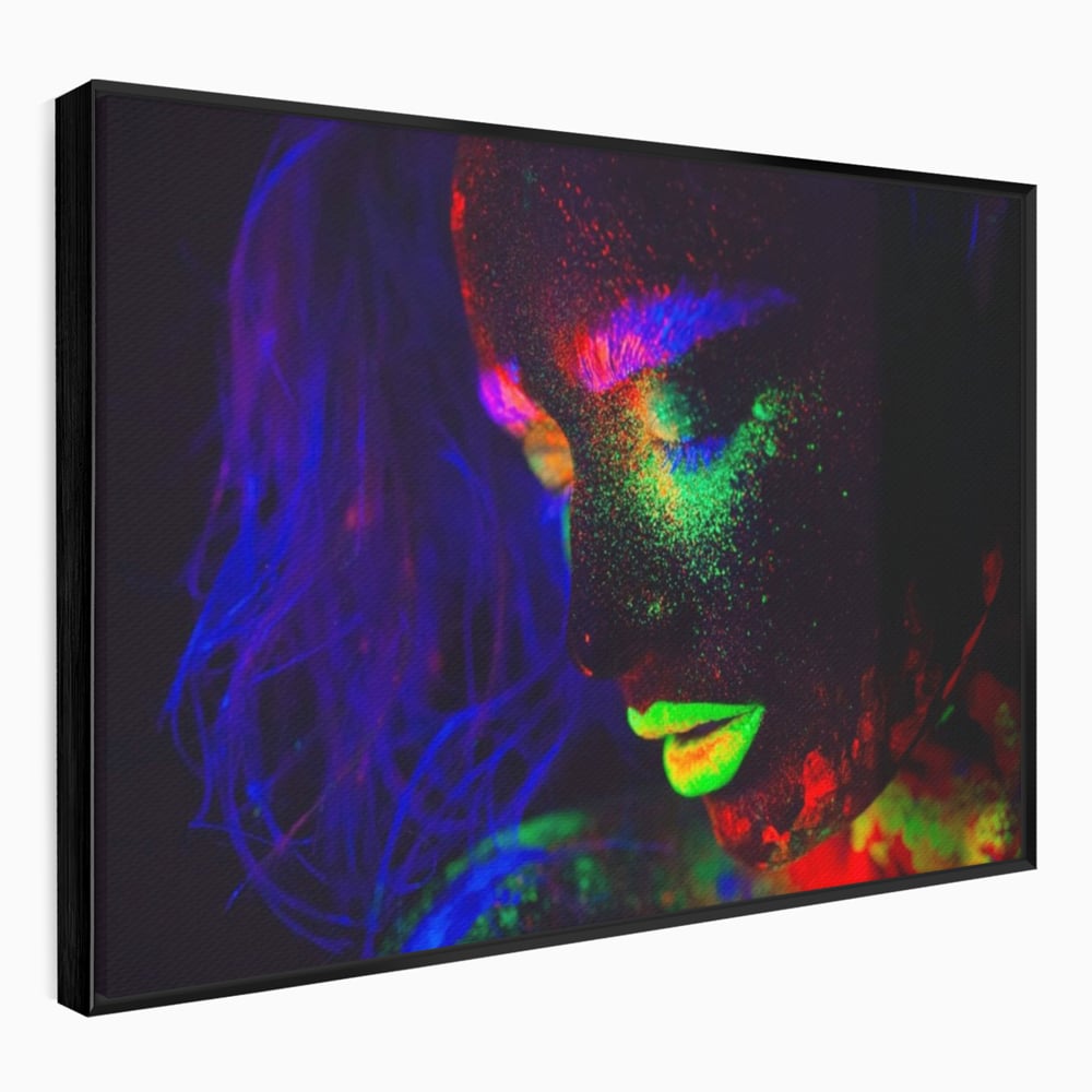 Leinwand Premium Canvas Wandkunst LuxCanva® A1357, Buntes Mädchen, Hübsch, Neon, Glitter, Phosphoreszierend, Lebendige Farben