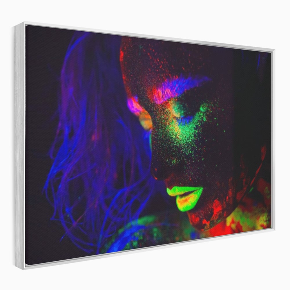 Leinwand Premium Canvas Wandkunst LuxCanva® A1357, Buntes Mädchen, Hübsch, Neon, Glitter, Phosphoreszierend, Lebendige Farben