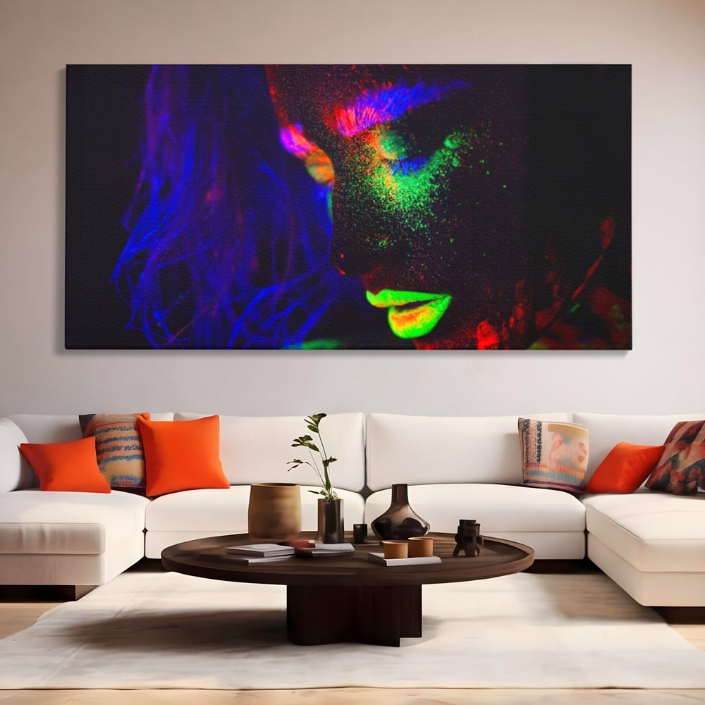 Leinwand Premium Canvas Wandkunst LuxCanva® A1357, Buntes Mädchen, Hübsch, Neon, Glitter, Phosphoreszierend, Lebendige Farben