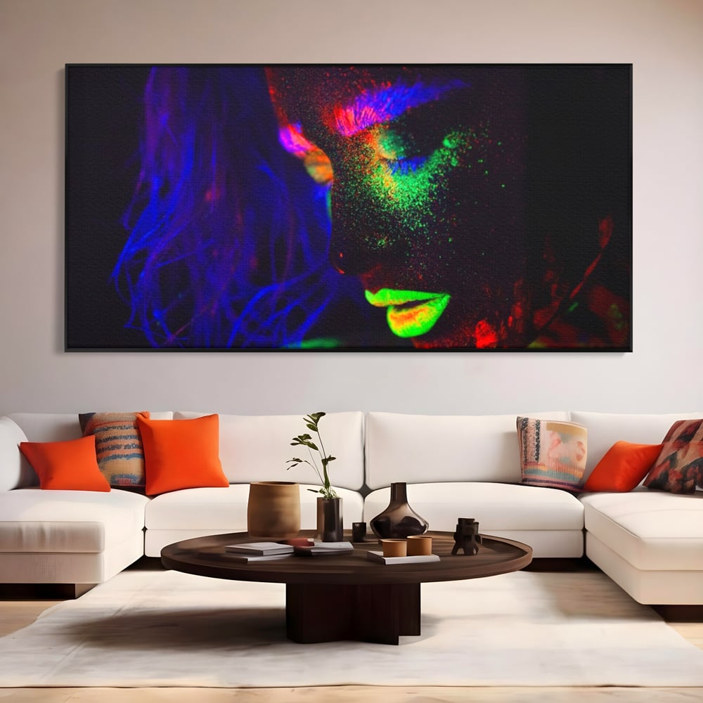 Leinwand Premium Canvas Wandkunst LuxCanva® A1357, Buntes Mädchen, Hübsch, Neon, Glitter, Phosphoreszierend, Lebendige Farben