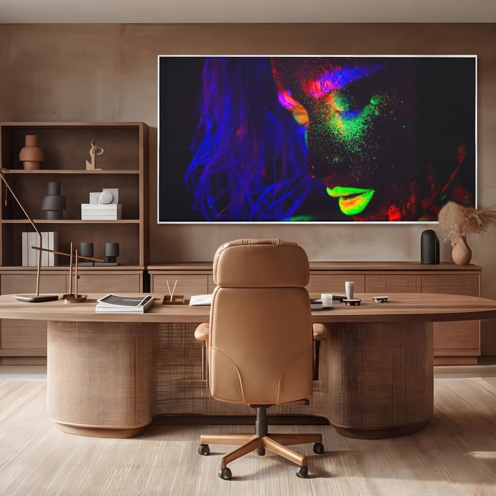 Leinwand Premium Canvas Wandkunst LuxCanva® A1357, Buntes Mädchen, Hübsch, Neon, Glitter, Phosphoreszierend, Lebendige Farben