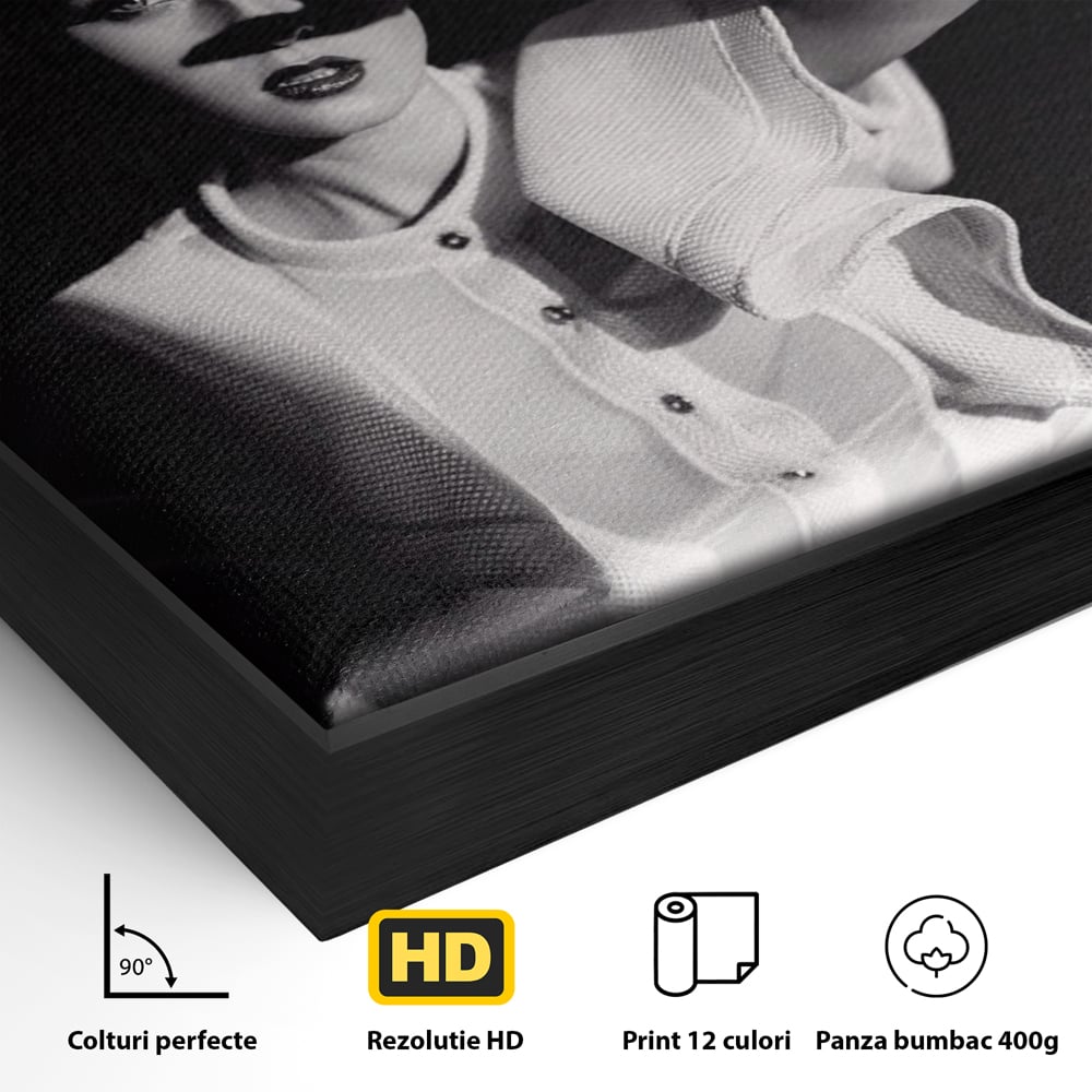 Tablou Canvas Premium LuxCanva® A1358, Elegant Lady , Frumusete, Dormitor, Femeie, Living, Alb-Negru