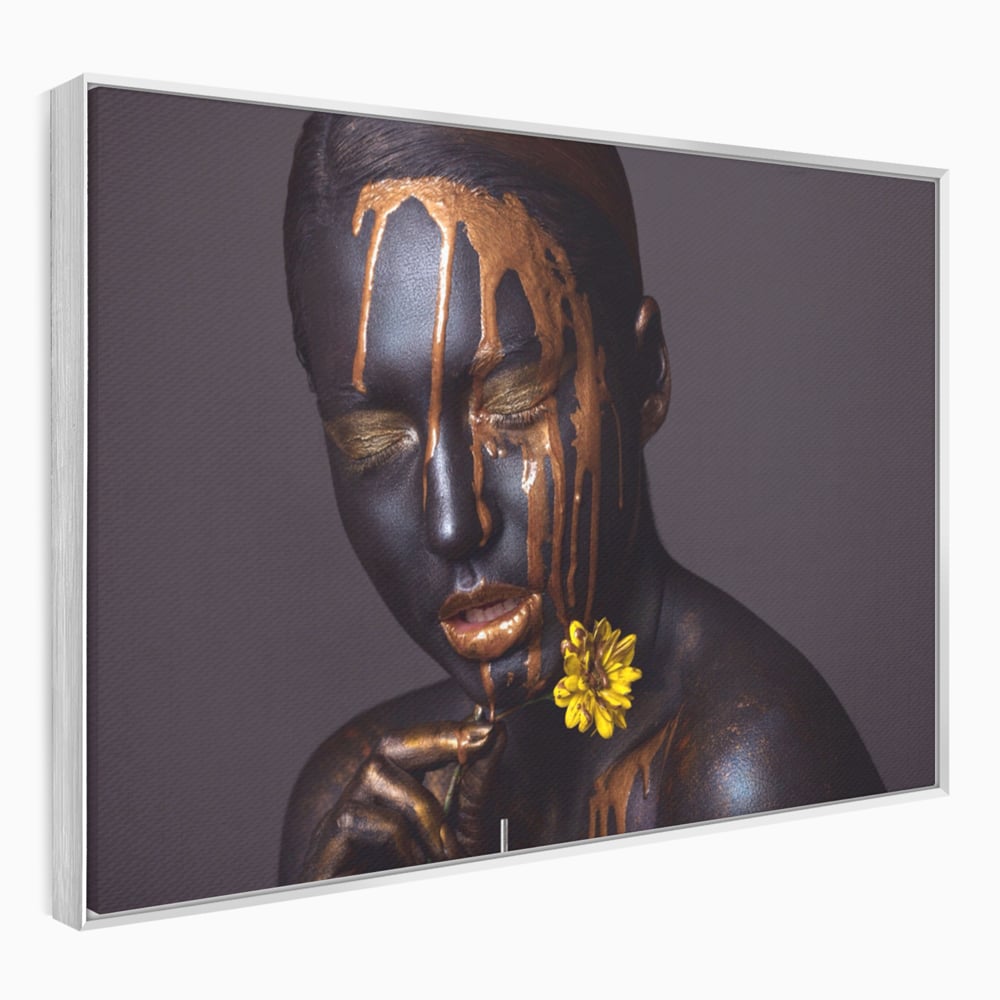 Tablou Canvas Premium LuxCanva® A1359, The Chocolate Girl , Ciocolata, Floare, Dormitor, Femeie, Living, Culori Vibrante