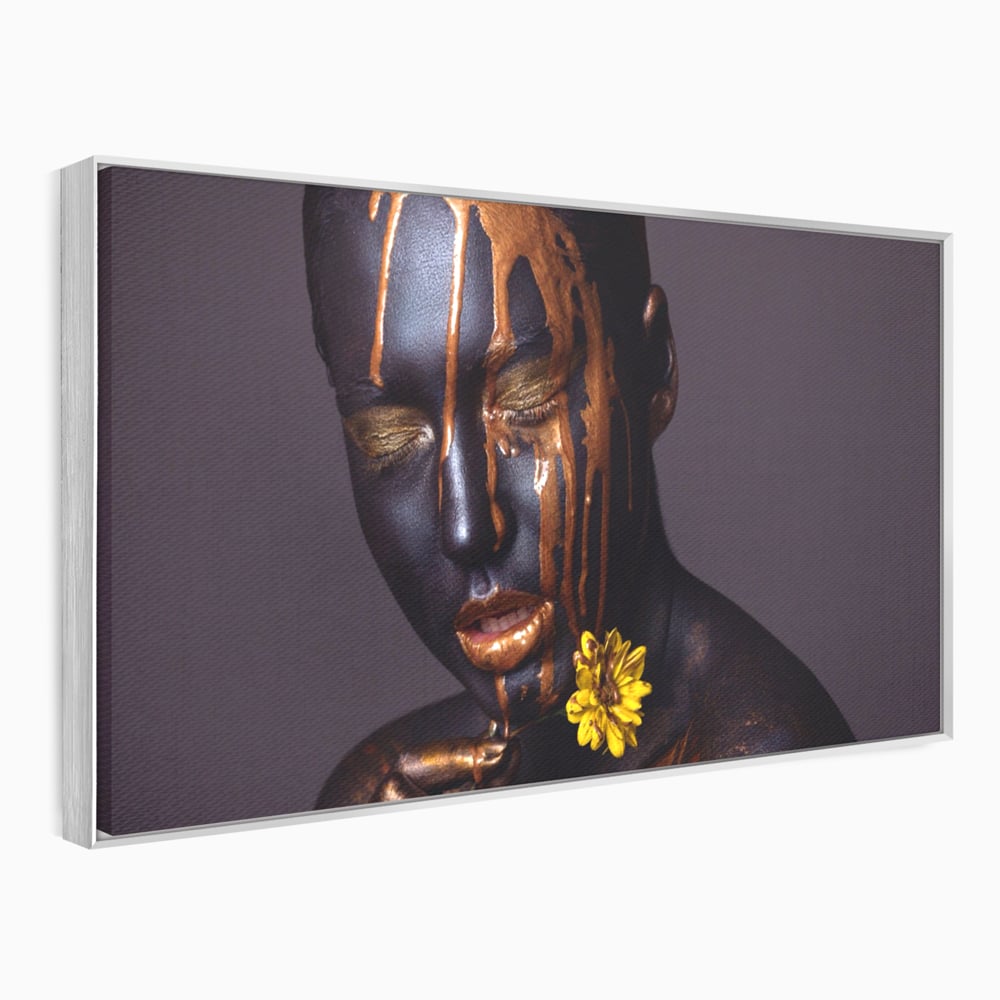 Tablou Canvas Premium LuxCanva® A1359, The Chocolate Girl , Ciocolata, Floare, Dormitor, Femeie, Living, Culori Vibrante