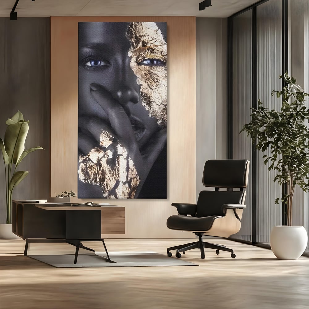 Tablou Canvas Premium LuxCanva® A1453, Stare Aurie , Decorativ, Living, Frumusete, Femeie Cu Ochi Albastri, Mister, Living, Culori Vibrante