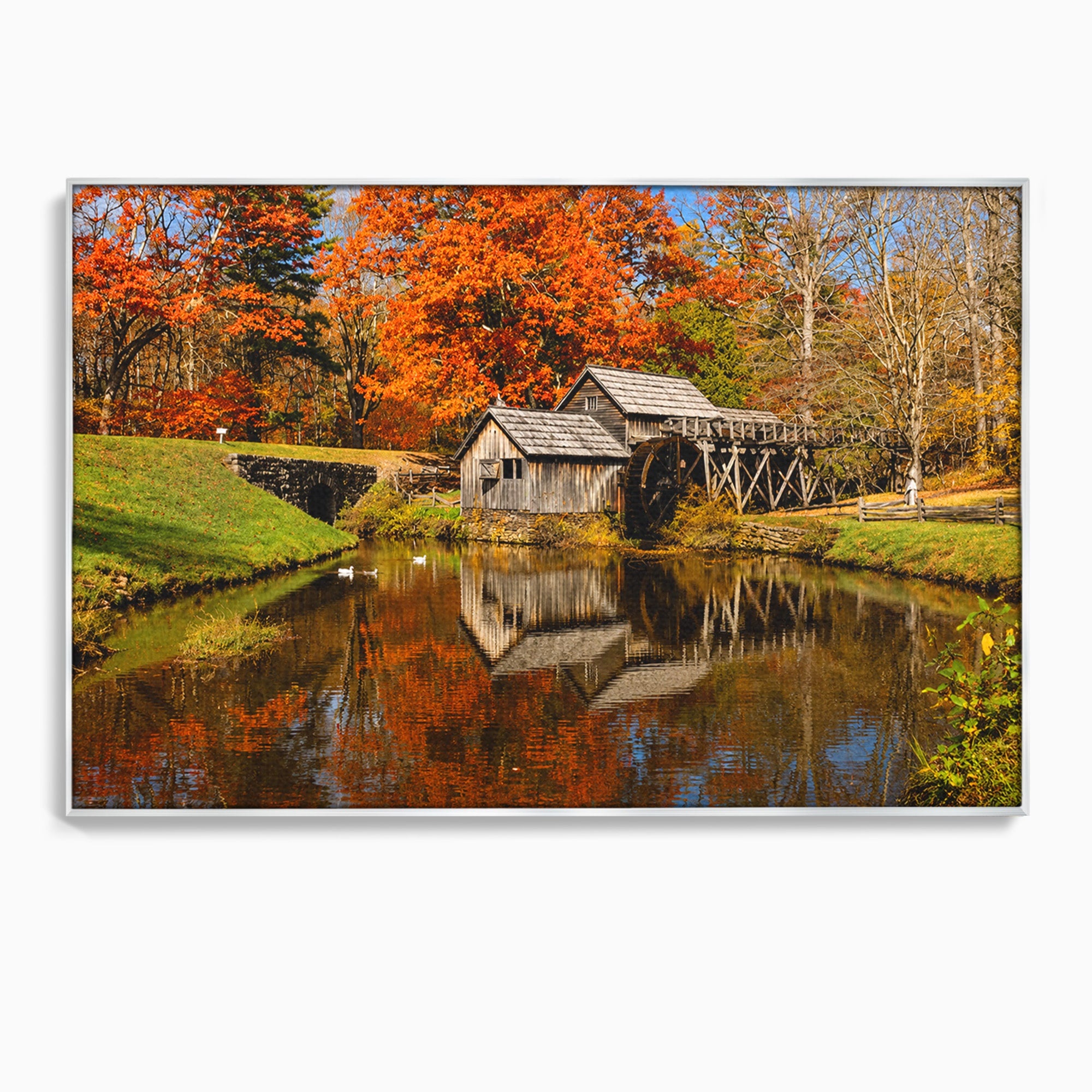 Tablou Canvas Premium LuxCanva® A1744, Moara De Toamna, Moara, Toamna, Natura, Reflexie, Living, Culori Vibrante